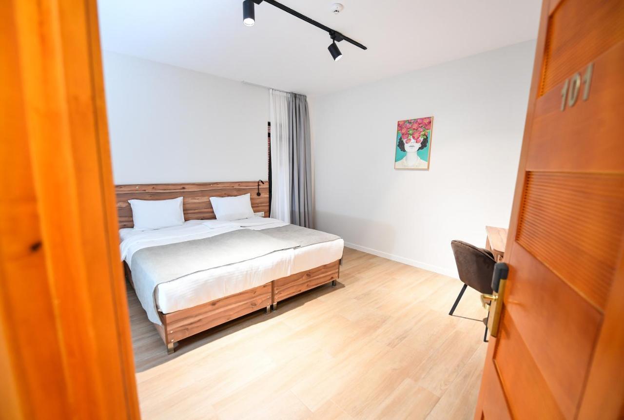 Address Boutique Hotel Tbilisi Ngoại thất bức ảnh