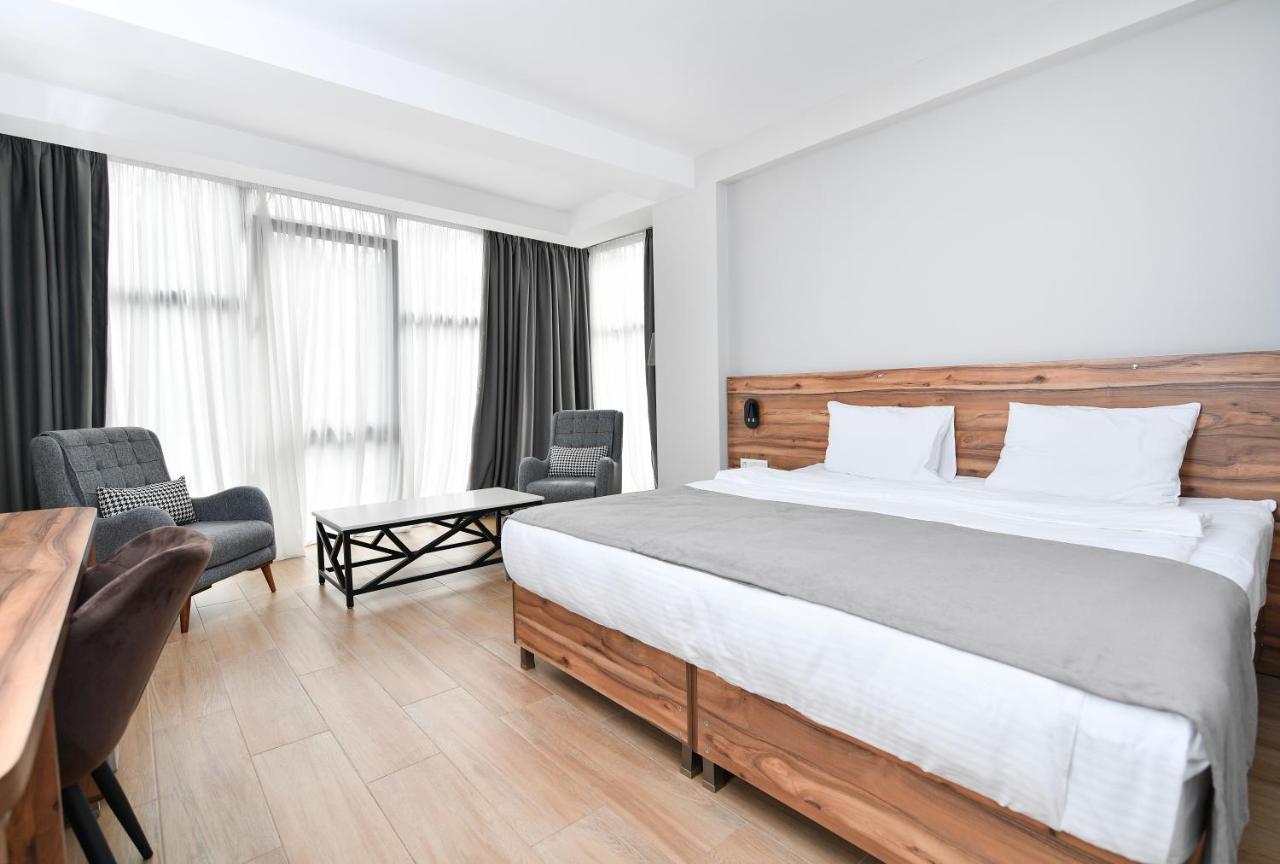 Address Boutique Hotel Tbilisi Ngoại thất bức ảnh