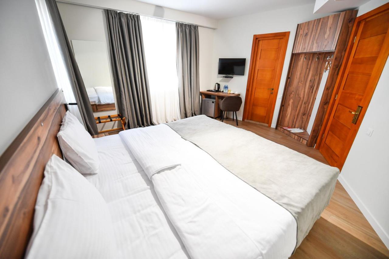 Address Boutique Hotel Tbilisi Ngoại thất bức ảnh